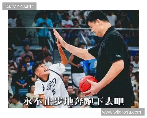 姚明英杨柳携手共创篮球新篇章展现青春力量与梦想追逐