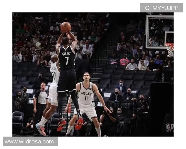 热火大胜篮网,挺进东部半决赛:复盘关键战役,揭示背后成功秘诀